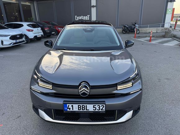 2025 Citroen C4 1.2 Max Hibrit