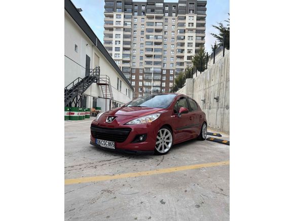 Sahibinden Peugeot 207 1.4 HDi Trendy 2009 Model 