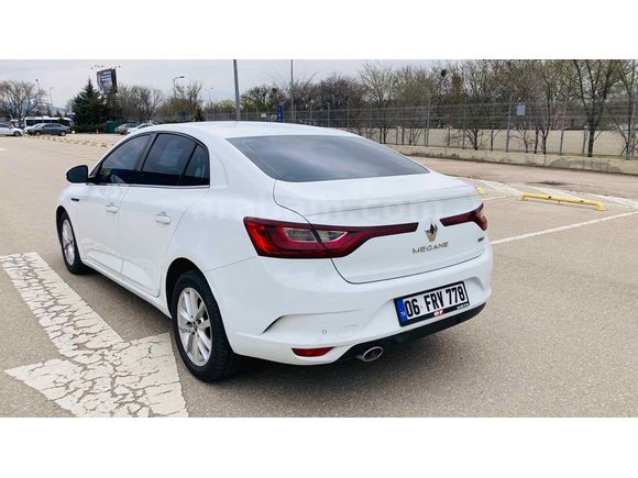 Sahibinden Renault Megane 1.5 dCi Touch 2017 Model 