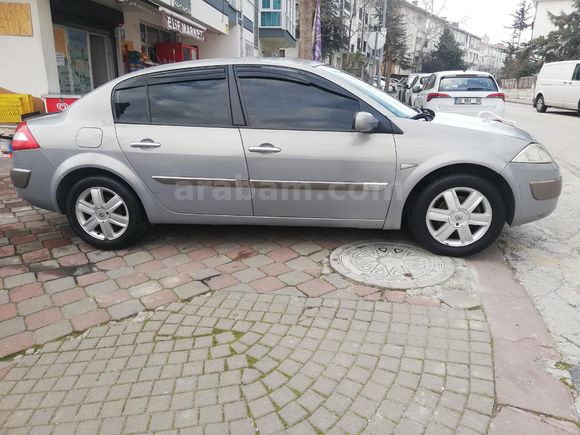 Sahibinden Renault Megane 1.6 Dynamique 2005 Model