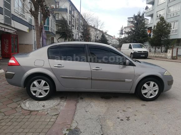 Sahibinden Renault Megane 1.6 Dynamique 2005 Model