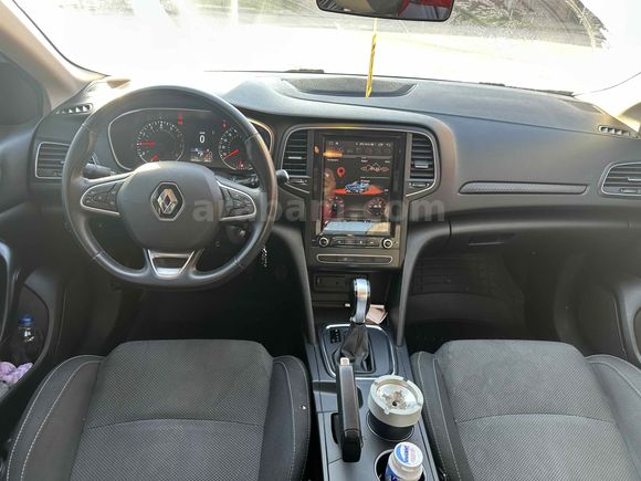 Sahibinden Renault Megane 1.3 TCe Joy 2021 Model 