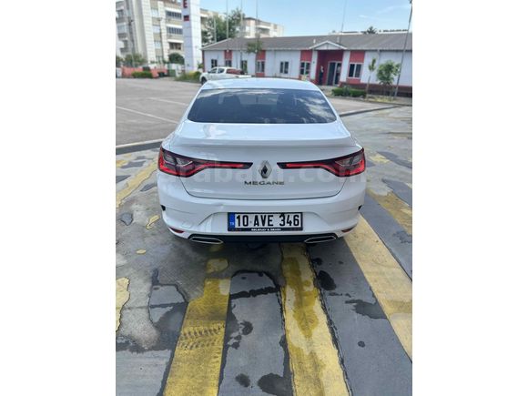 Sahibinden Renault Megane 1.3 TCe Joy 2021 Model 