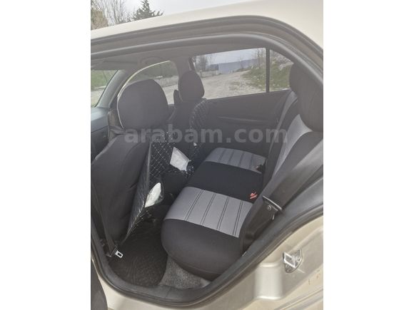 Sahibinden Skoda Fabia 1.4 Classic 2005 Model  266.000 km Şampanya