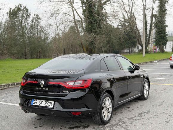 Sahibinden Emsalsiz Km’de Renault Megane 1.5 dCi Icon