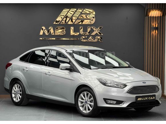 Ford Focus 1.6 Ti-VCT Titanium 2015