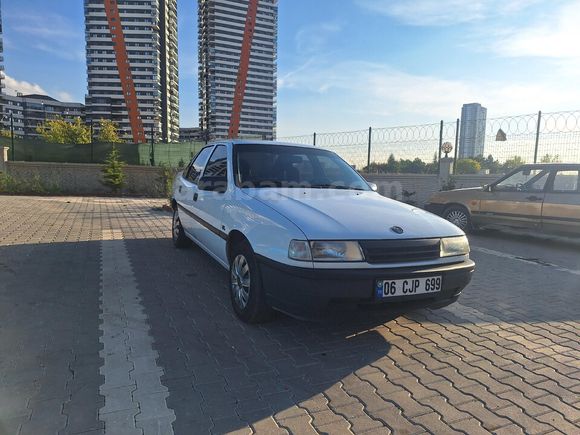 Sahibinden Opel Vectra 1.8 GL 1992 Model