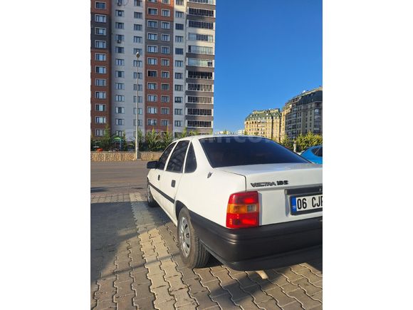 Sahibinden Opel Vectra 1.8 GL 1992 Model