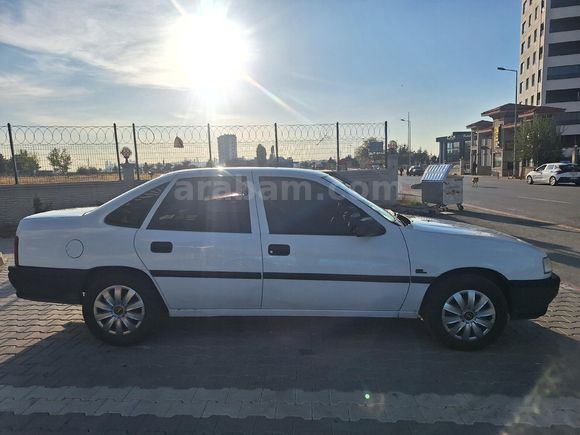 Sahibinden Opel Vectra 1.8 GL 1992 Model