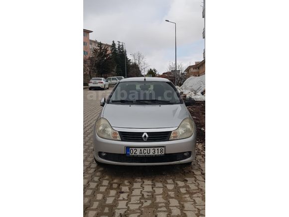 Sahibinden Renault Symbol 1.4 Expression 2011 Model