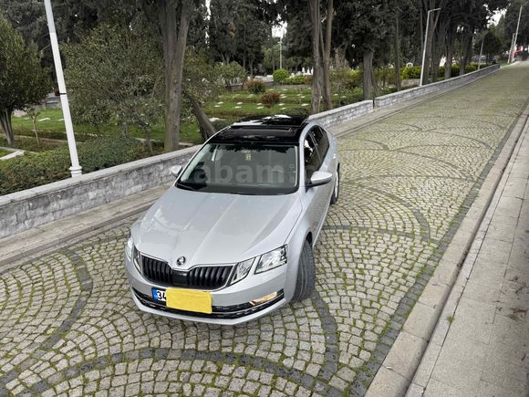 Sahibinden Skoda Octavia 1.6 TDI Style 2017 Model 