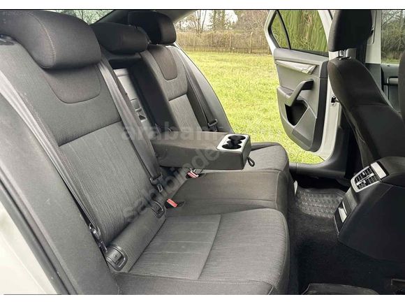 Sahibinden Skoda Octavia 1.6 TDI Style 2017 Model 