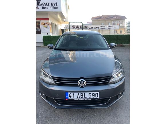 Sahibinden Volkswagen Jetta 1.6 TDi Comfortline 2014 Model  Füme