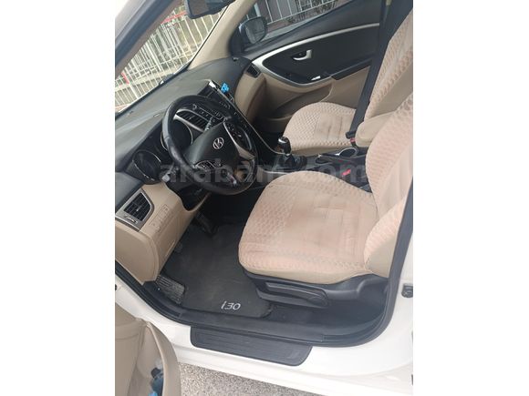Sahibinden Hyundai i30 1.6 CRDi Style 2013 Model