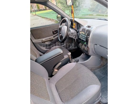 Sahibinden Hyundai Accent 1.3 LX 2000 Model