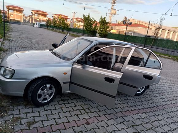 Sahibinden Hyundai Accent 1.3 LX 2000 Model