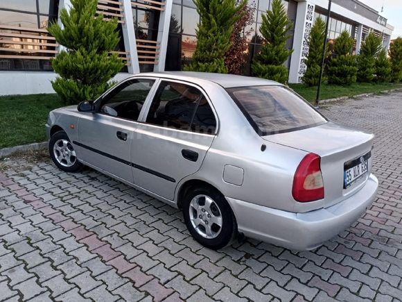 Sahibinden Hyundai Accent 1.3 LX 2000 Model