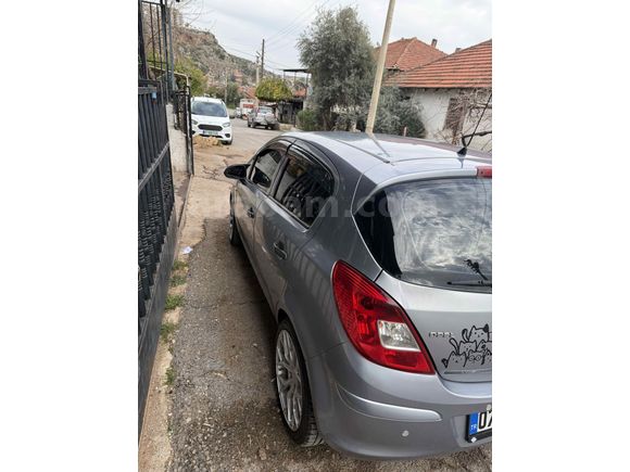 Sahibinden Opel Corsa 1.2 Essentia 2008 Model 