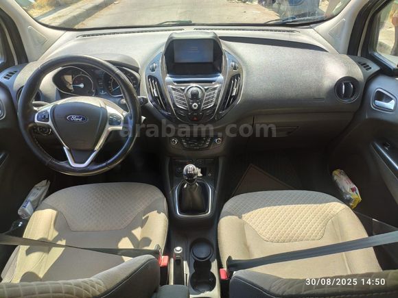 Sahibinden Ford Tourneo Courier 1.6 TDCi Titanium Plus 2016 Model