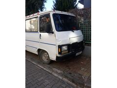 2004 PEUGEOT J9