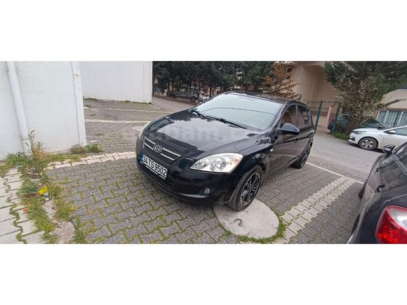 Sahibinden Kia Ceed 1.6 CRDi Motion 2009 Model  106343 km Siyah