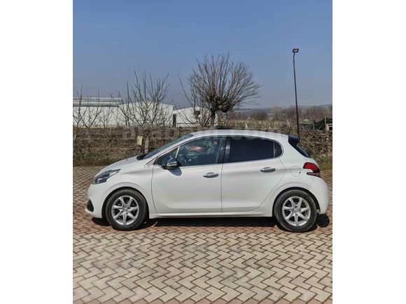 Sahibinden Peugeot 208 1.2 PureTech Active 2017 Model 