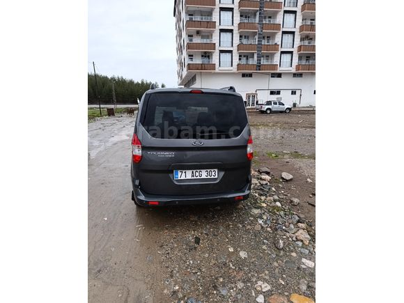Sahibinden Ford Tourneo Courier 1.6 TDCi Titanium Plus 2016 Model