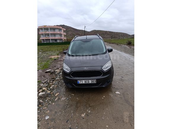 Sahibinden Ford Tourneo Courier 1.6 TDCi Titanium Plus 2016 Model