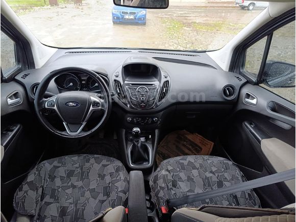 Sahibinden Ford Tourneo Courier 1.6 TDCi Titanium Plus 2016 Model