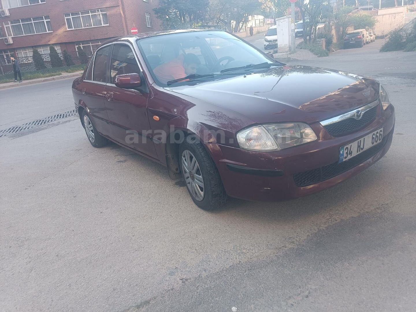 Sahibinden Mazda 323 1.5 1999 Model İstanbul 4