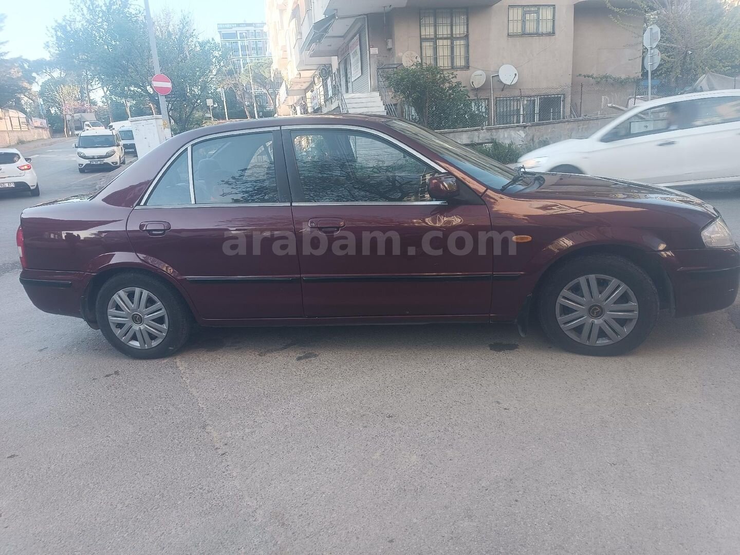 Sahibinden Mazda 323 1.5 1999 Model İstanbul 5