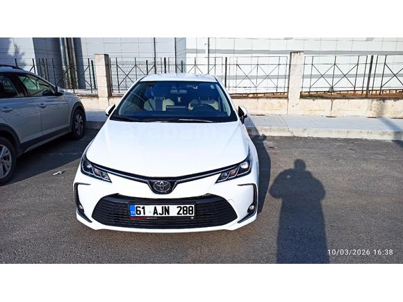 Sahibinden Toyota Corolla 1.5 Dream 2022 Model
