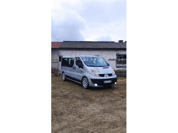 294 binde  Renault Trafic 1.9 DCI Grand Confort