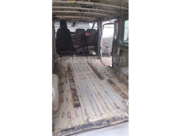 294 binde  Renault Trafic 1.9 DCI Grand Confort
