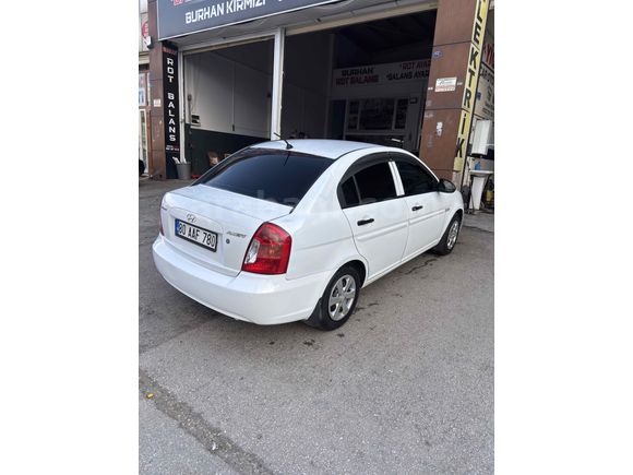 Sahibinden Hyundai Accent Era 1.4 Team 2007 Model 