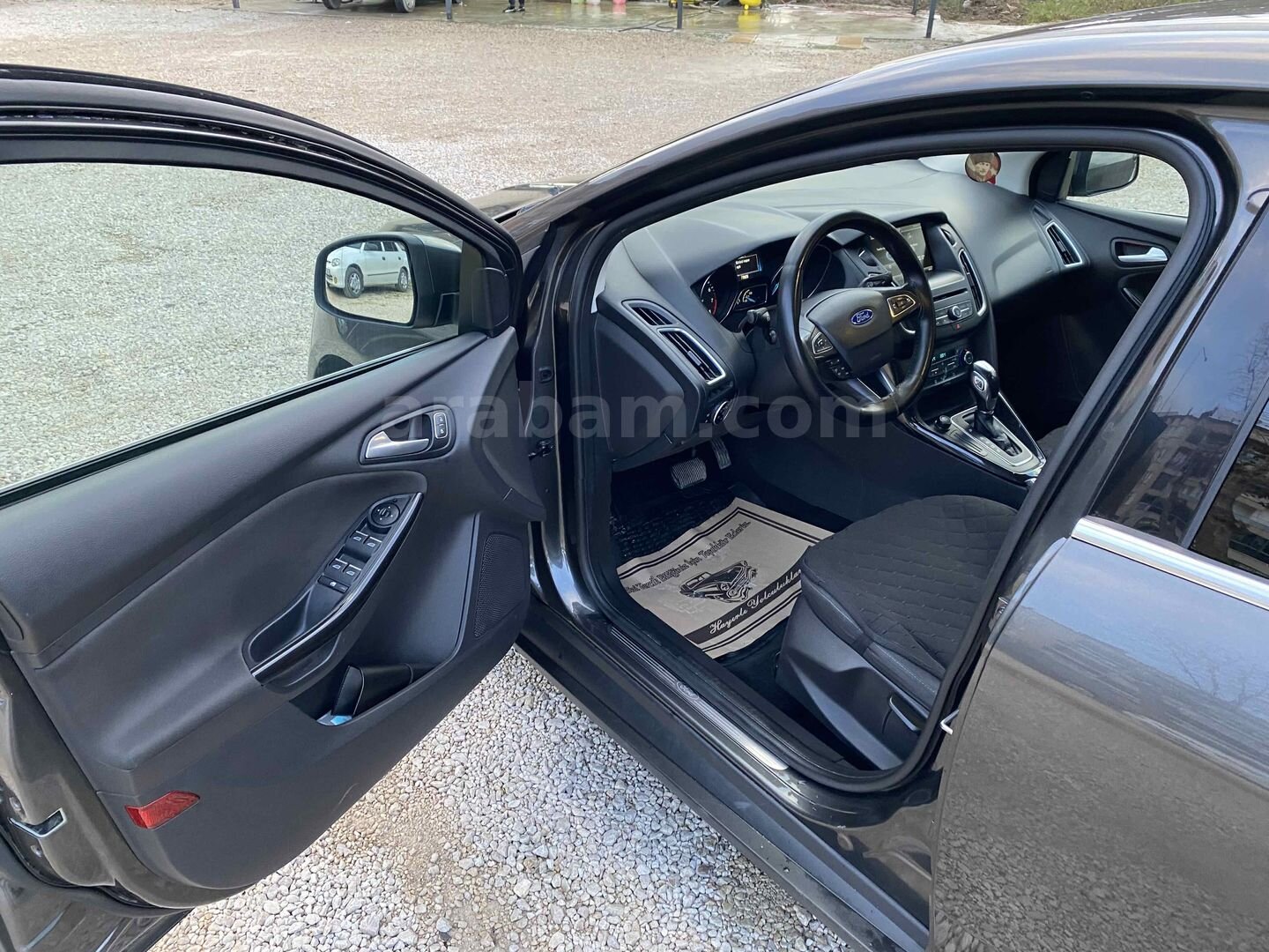 Sahibinden Ford Focus 1.6 Ti-VCT Titanium 2015 Model Amasya 212.000 km Füme 7