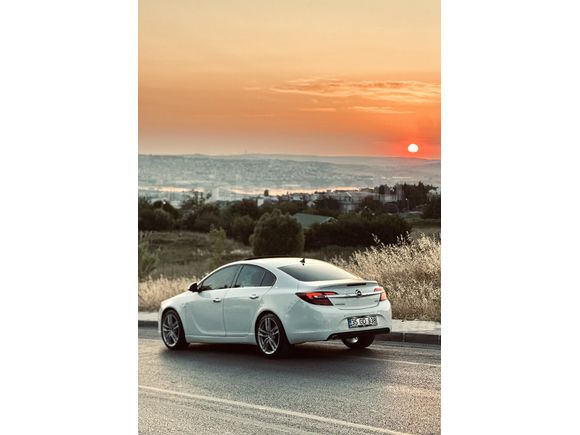 Sahibinden Opel Insignia 1.6 CDTI Sport 2016 Model  161.500 km Beyaz