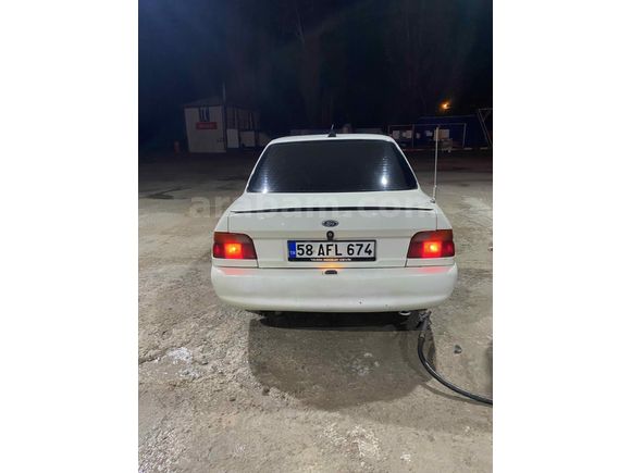 Sahibinden Ford Escort 1.6 CL 1996 Model 