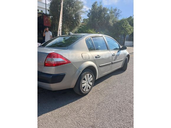 Sahibinden Renault Megane 1.5 dCi Authentique 2005 Model