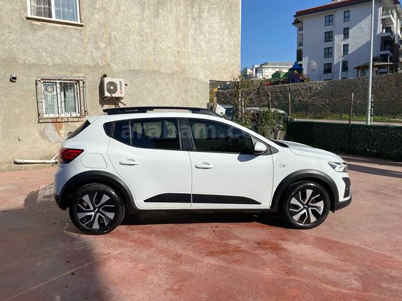 Sahibinden Dacia Sandero 1.0 Sce Comfort 2025 Model 