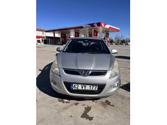 Sahibinden Hyundai i20 Troy 1.4 CRDi Prime 2011 Model Ankara 140.000 km Gri (metalik)