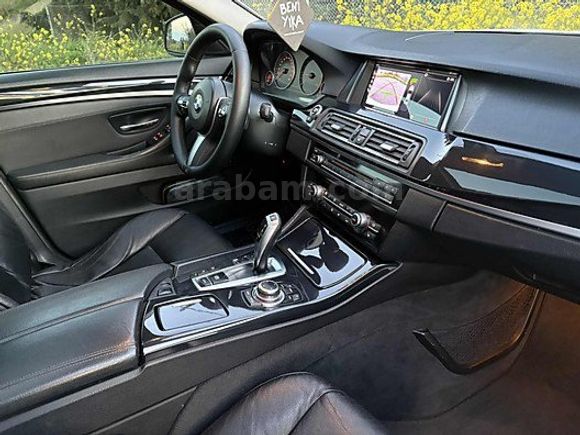 MDA // BMW 5.25d Xdrive //M SPORT+CARPLAY