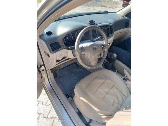 Sahibinden Hyundai Accent Era 1.5 CRDi-VGT Select 2006 Model