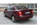 FORD FOCUS 2 / GHİA / TEMİZ / 1.6 BENZİN LPG EN TUTULANI