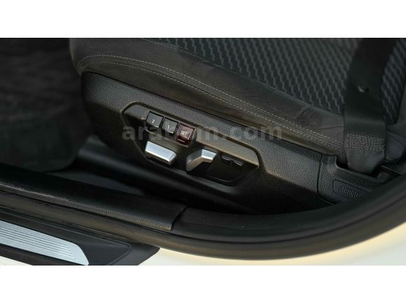 Sahibinden BMW 3 Serisi 320i ED M Plus 2016 Model  169.500 km Beyaz