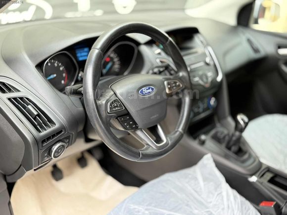 2017 FOCUS 1.6Tİ-VCT TREND X 65***KM