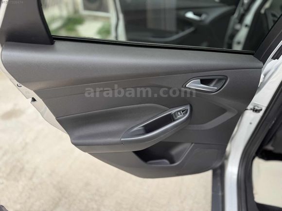 2017 FOCUS 1.6Tİ-VCT TREND X 65***KM
