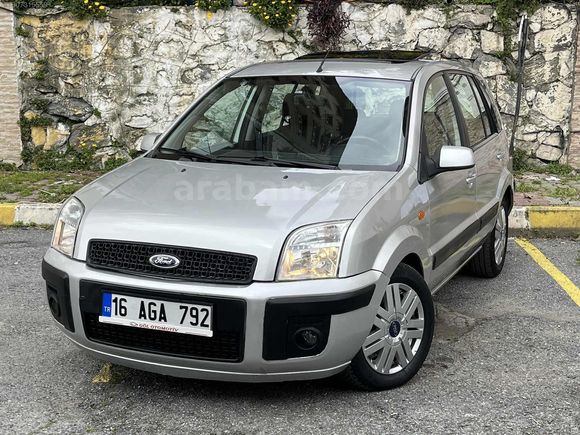 SUNROOF'lu - TAM OTOMATİK- ORJ.*165*BİN KM'de - 1.6i 100HP LUX