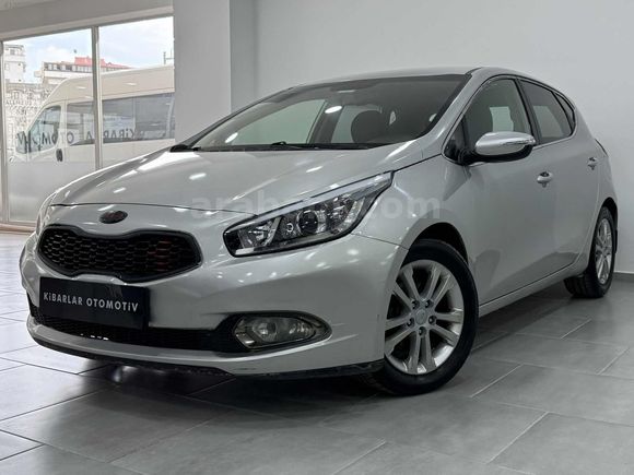 2012 KİA CEED 1.6 CRDİ CONCEP 335.000 KM MANUEL