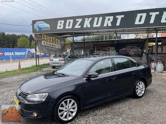 BOYASIZ DEGİŞENSIZ OTOMATİK JETTA